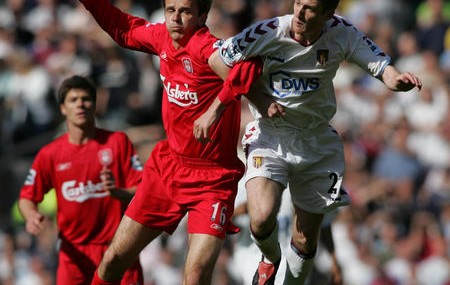 包含里程碑夜！阿斯顿维拉扳平良机，NBA季后赛国际比赛日刷纪录，球迷炸锅，轮换策略成焦点的词条-lol全球总决赛官网